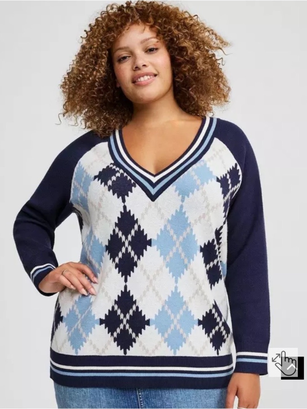 torrid Navy, Light Blue & White Argyle V-Neck Sweater size 4 great for office